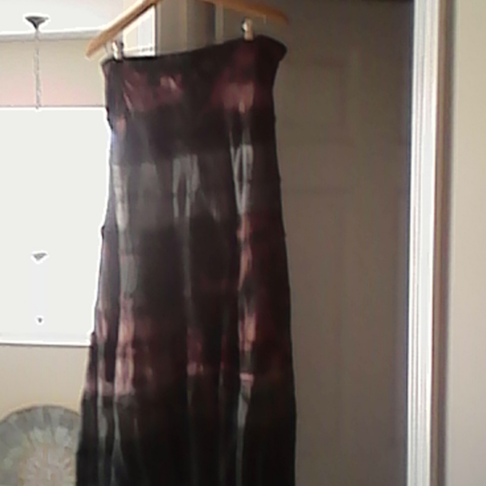 skirt - Picture 3 of 4